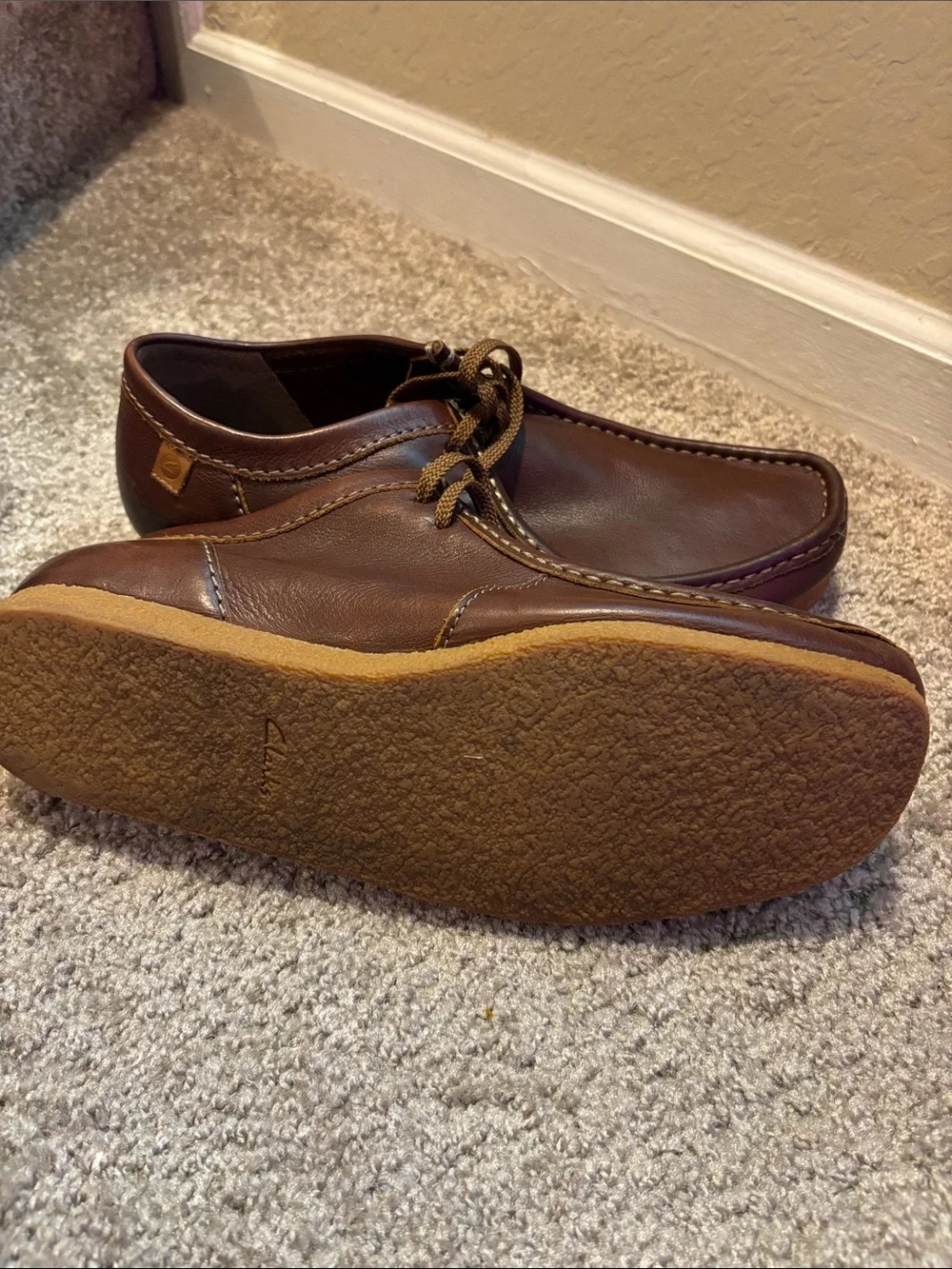 Clarks Men’s Brown Leather Lace-Up Shoes